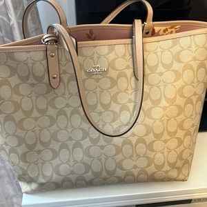 Coach tote bag